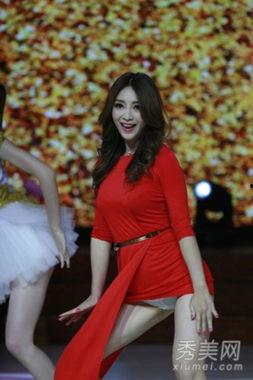 明星内内图,揭秘明星内内私藏时尚风采